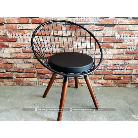 Ghế sắt hình nón chân gỗ